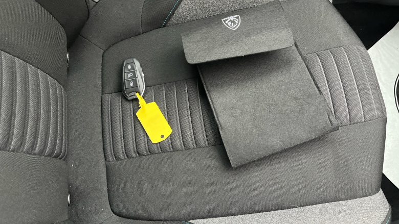 Peugeot 3008 1.6 Hybrid 180 Active 5dr e-EAT8 Estate